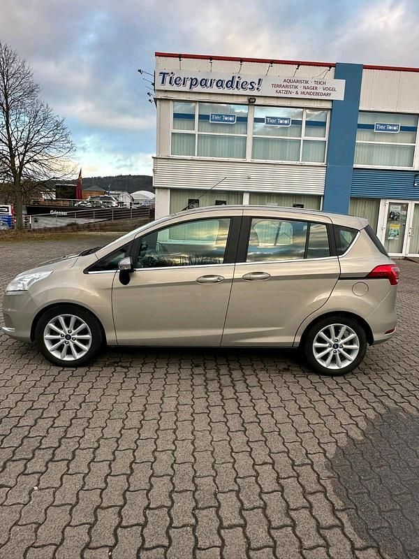Gebraucht Ford B-MAX 125 PS (91 kW) 2015 Braun Van / Kleinbus