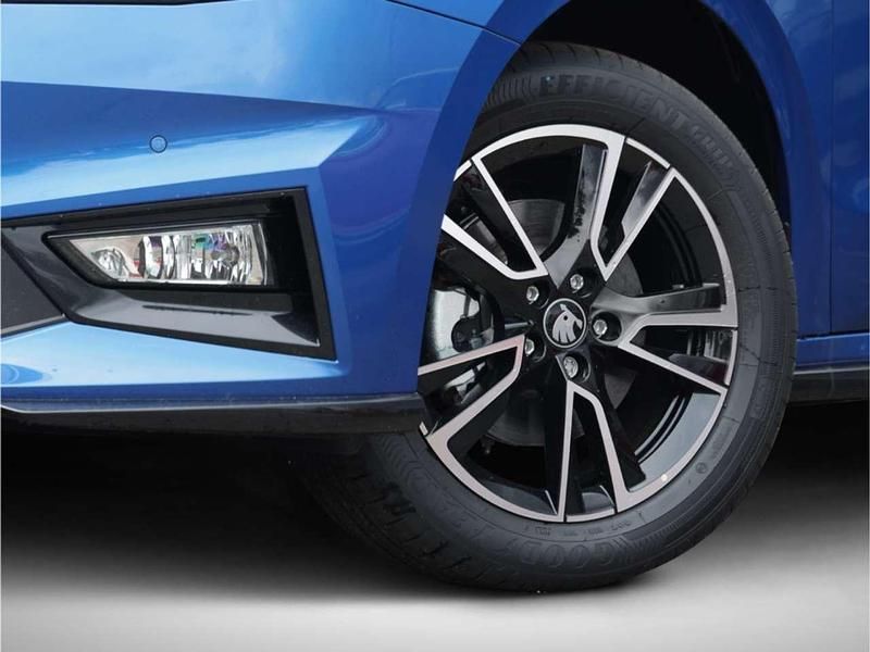 Neu Skoda Fabia Monte Carlo 95 PS (69 kW) 2025 Raceblau metallic Kleinwagen