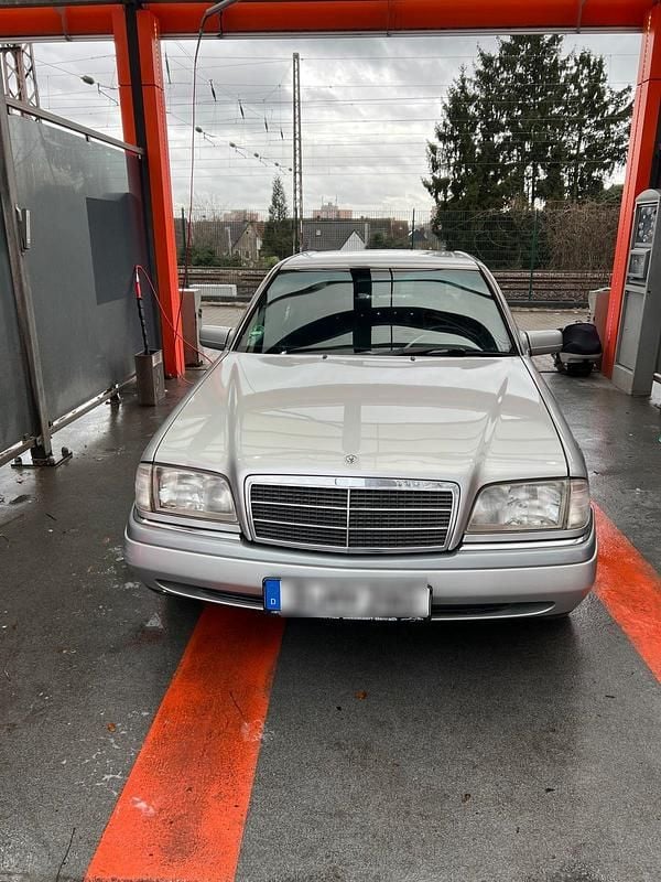 Gebraucht Mercedes C280 Elegance 193 PS (141 kW) 1995 Limousine