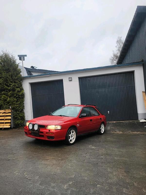 Gebraucht Subaru Impreza 116 PS (85 kW) 1998 Rot Kombi