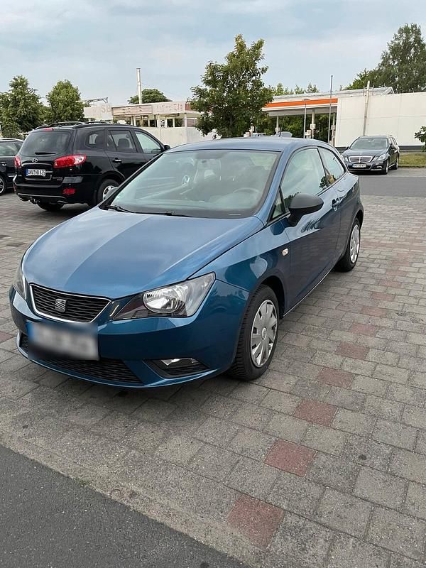 Gebraucht Seat Ibiza 69 PS (50 kW) 2012 Blau Coupé