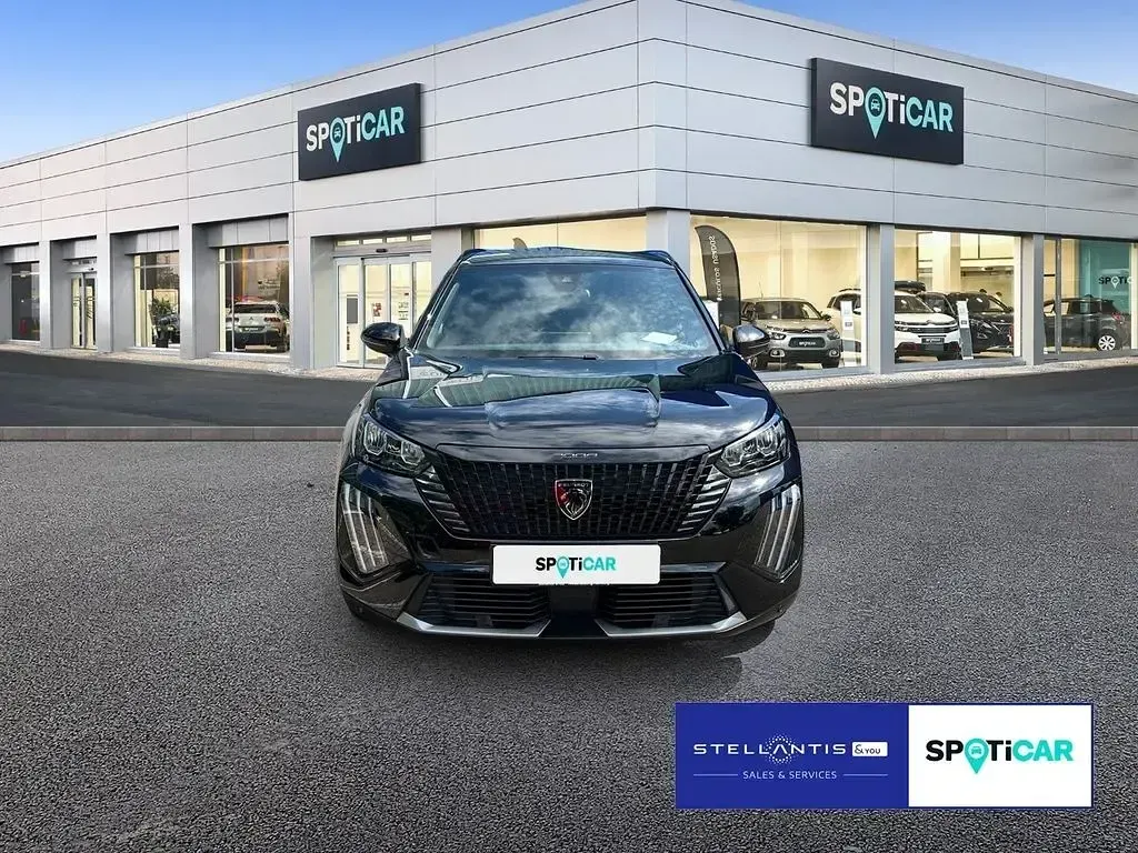 Gebraucht Peugeot e-2008 Allure 114 kW (156 PS) 2024 Schwarz SUV