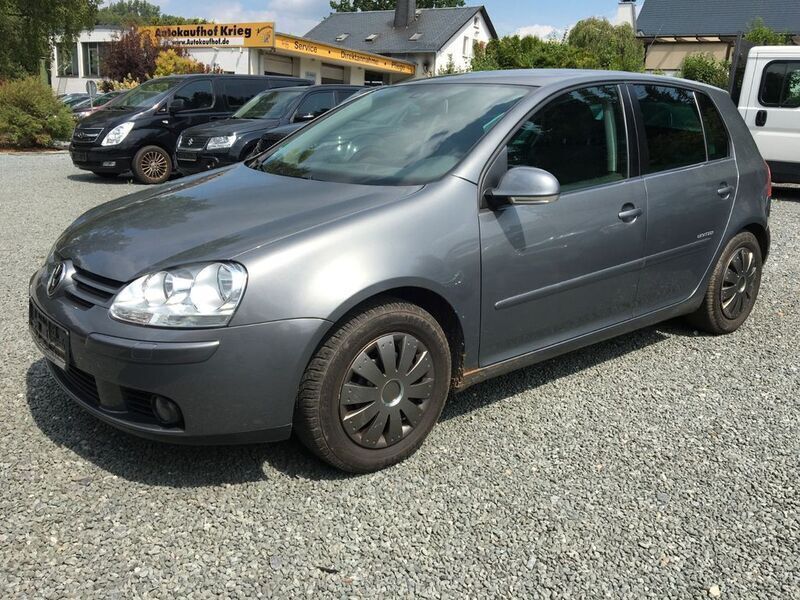 Grau Gebraucht 2008 VW Golf V United Limousine | 1.890 € (Superpreis) - Bild 1/4