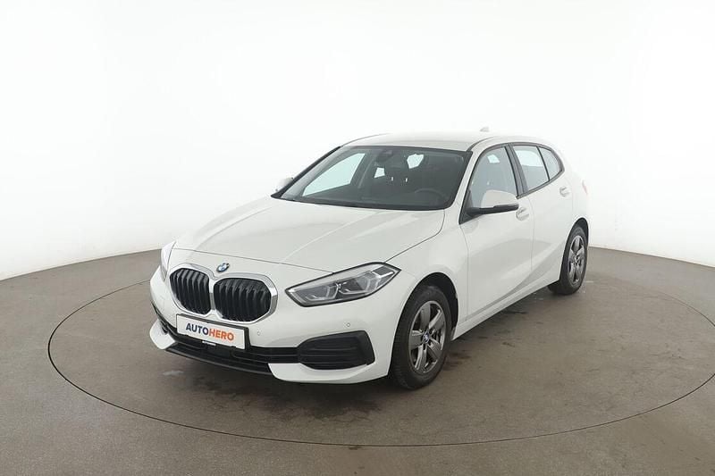 Gebraucht BMW 118 Advantage 150 PS (110 kW) 2022 Weiß Kleinwagen