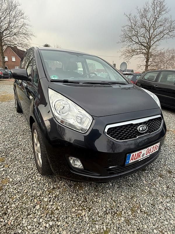 Gebraucht Kia Venga 127 PS (93 kW) 2012 Schwarz Kleinwagen