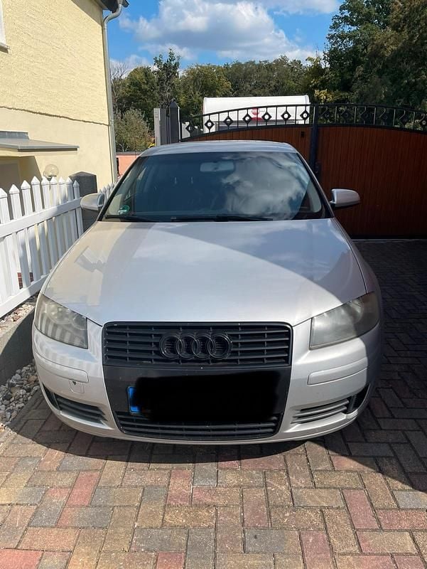 Silber Gebraucht 2003 Audi A3 Kombi | 1.499 € (Superpreis) - Bild 1/4