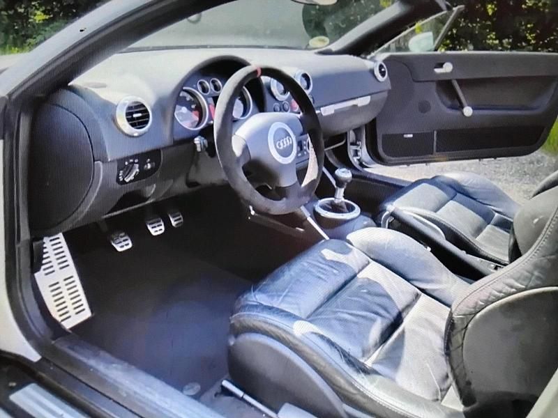 Gebraucht Audi TT Roadster 377 PS (277 kW) 2002 Silber Cabrio