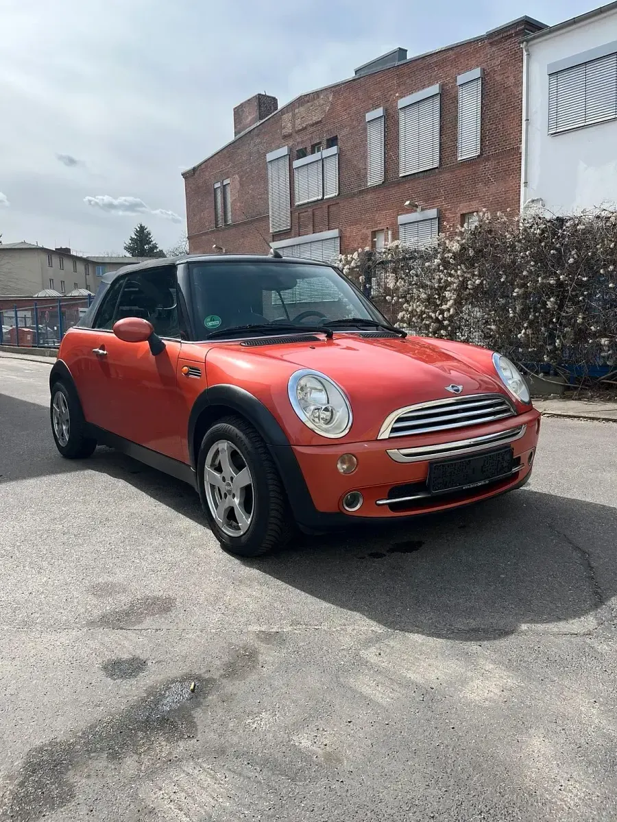 Brugt Mini Cooper Cabriolet 115 HK (84 kW) 2004 Orange Cabriolet
