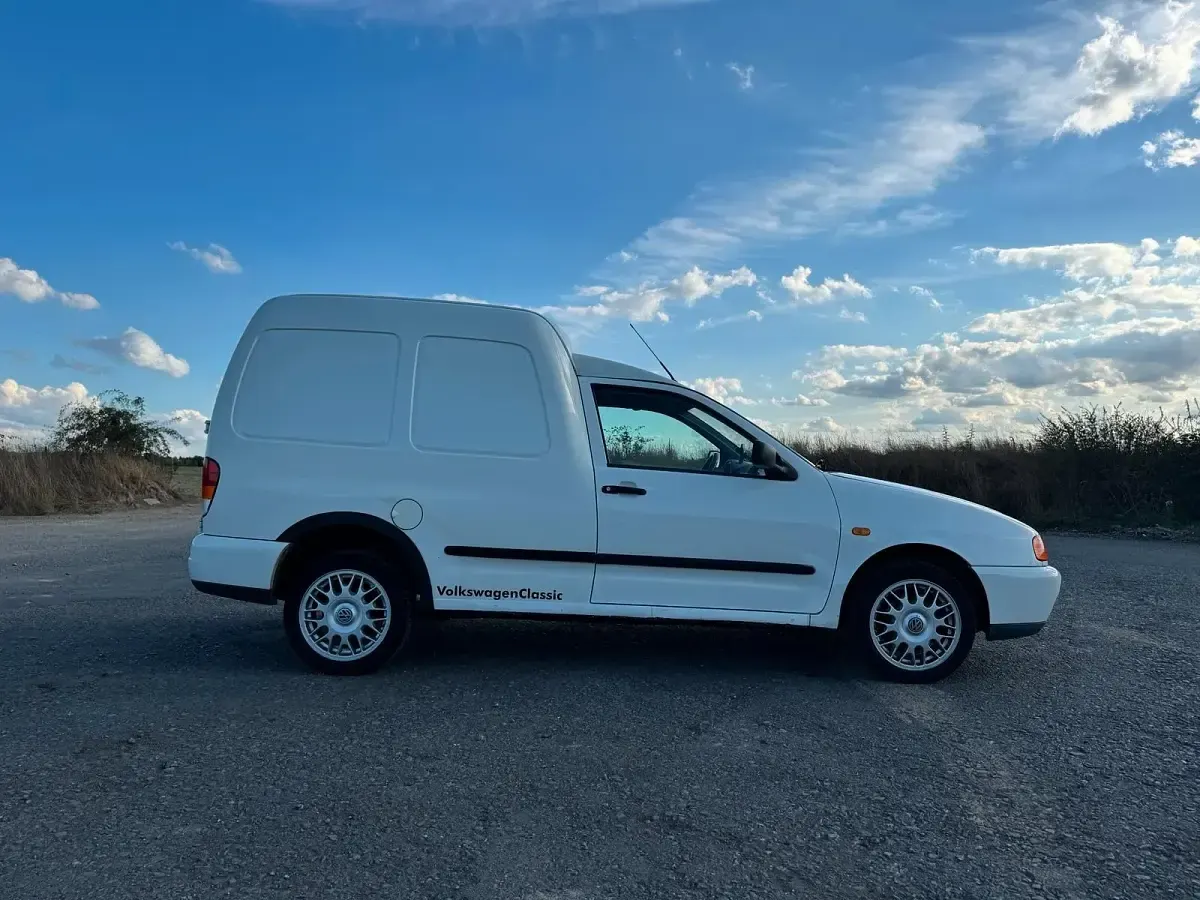 Gebraucht VW Caddy 64 PS (47 kW) 1999 Weiß