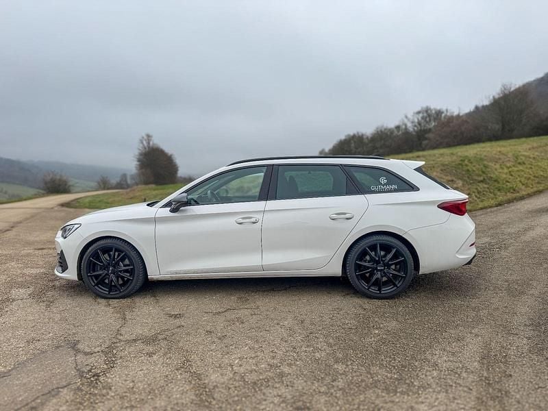 Gebraucht Cupra Leon 245 PS (180 kW) 2022 Weiß Kombi