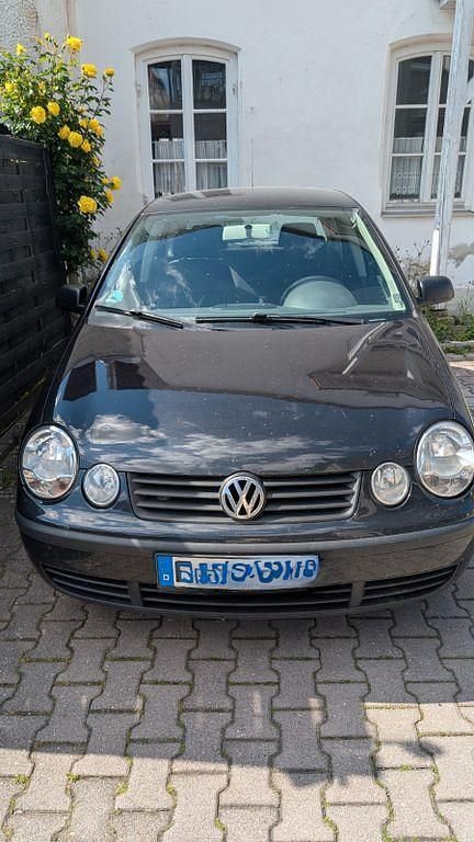 Schwarz Gebraucht 2004 VW Polo Basis Limousine | 700 € (Superpreis) - Bild 1/4