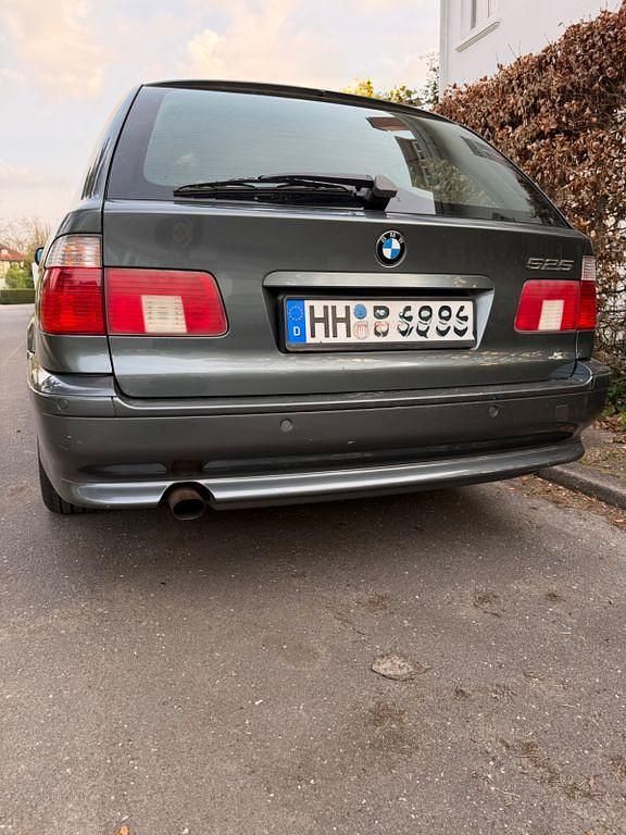 Second-hand BMW 525 192 CP (141 kW) 2003 Gri Break