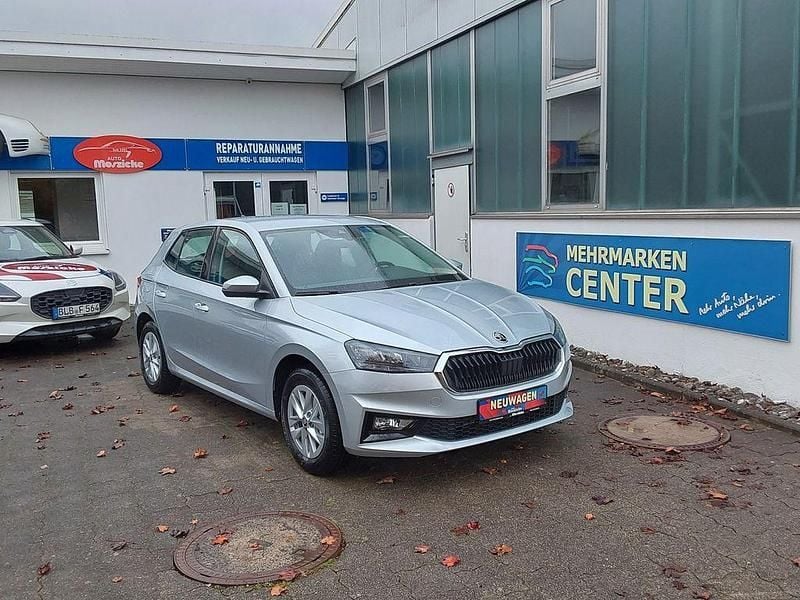 Neu Skoda Fabia Selection 80 PS (58 kW) 2025 Silber Kleinwagen