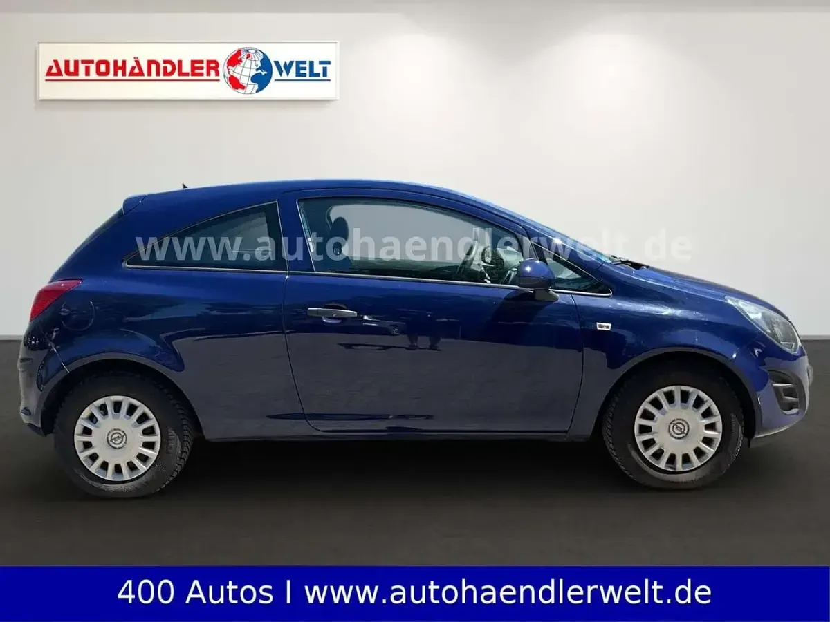 Gebraucht Opel Corsa Active 69 PS (50 kW) 2014 Blau Kleinwagen