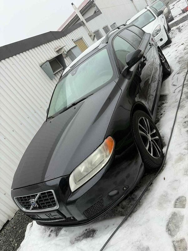 Gebraucht Volvo V70 235 PS (172 kW) 2008 Schwarz Kombi