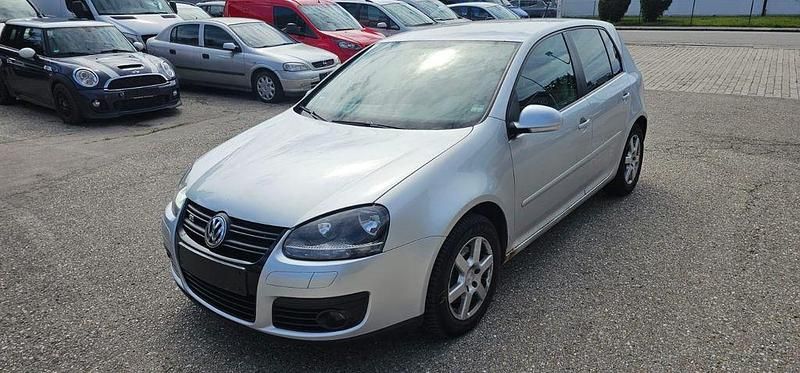 Silber Gebraucht 2008 VW Golf V GT Limousine | 1.990 € (Superpreis) - Bild 1/4