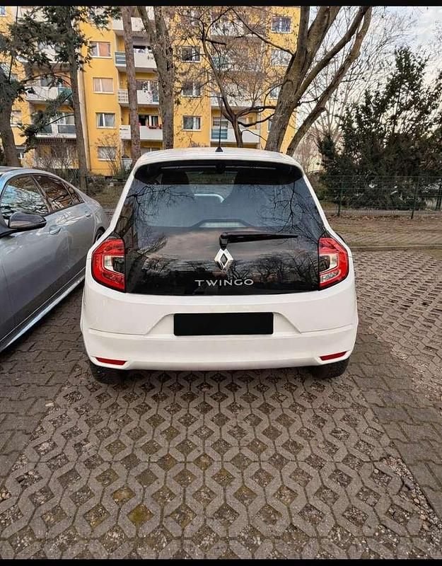 Gebraucht Renault Twingo LIMITED 73 PS (53 kW) 2020 Kleinwagen