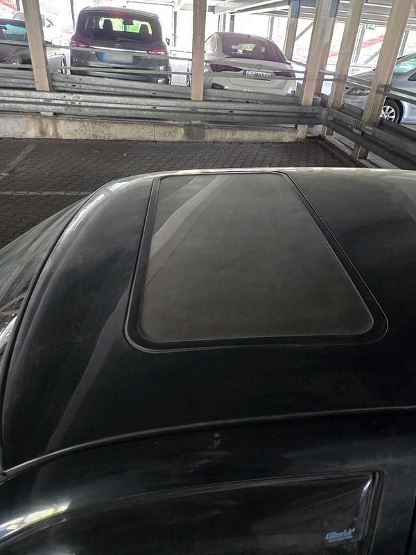 Gebraucht Opel Vectra 115 PS (84 kW) 1991 Schwarz Kleinwagen