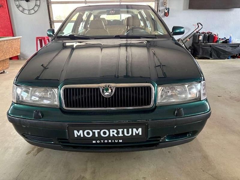 Gebraucht Skoda Octavia LAURIN & KLEMENT 150 PS (110 kW) 1999 Grün Kombi