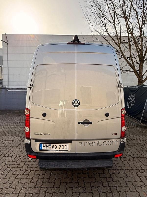 Gebraucht VW Transporter 163 PS (119 kW) 2016 Silber Van