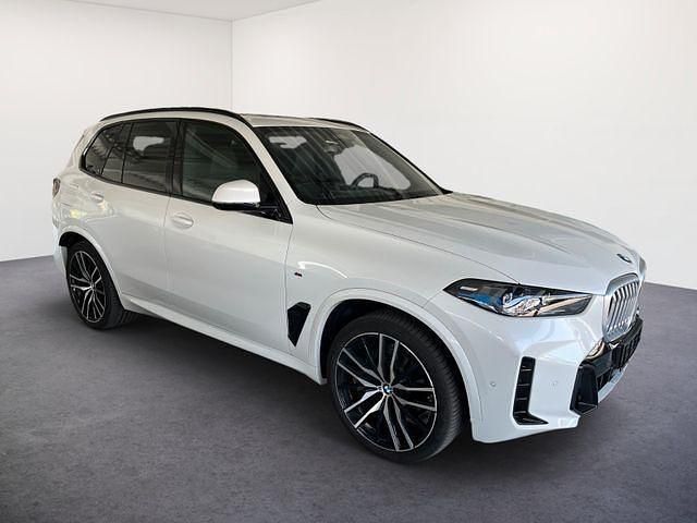 Gebraucht 2024 BMW X5 M Sport SUV | 90.695 € (Fairer Preis) - Bild 1/1