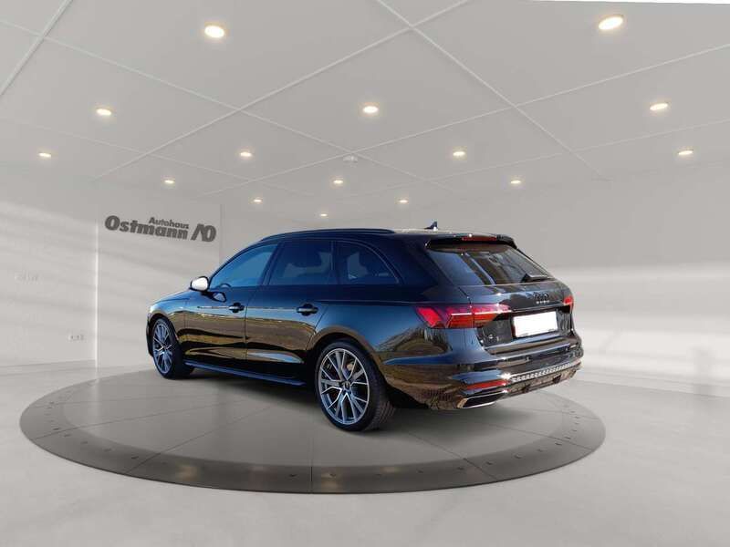 Gebraucht Audi A4 S-Line 204 PS (150 kW) 2023 Mythosschwarz Kombi