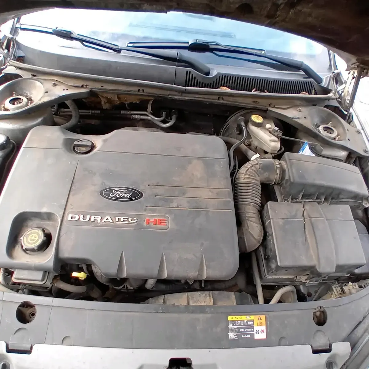 Usado Ford Mondeo 147 CV (108 kW) 2006 Plateado Familiar