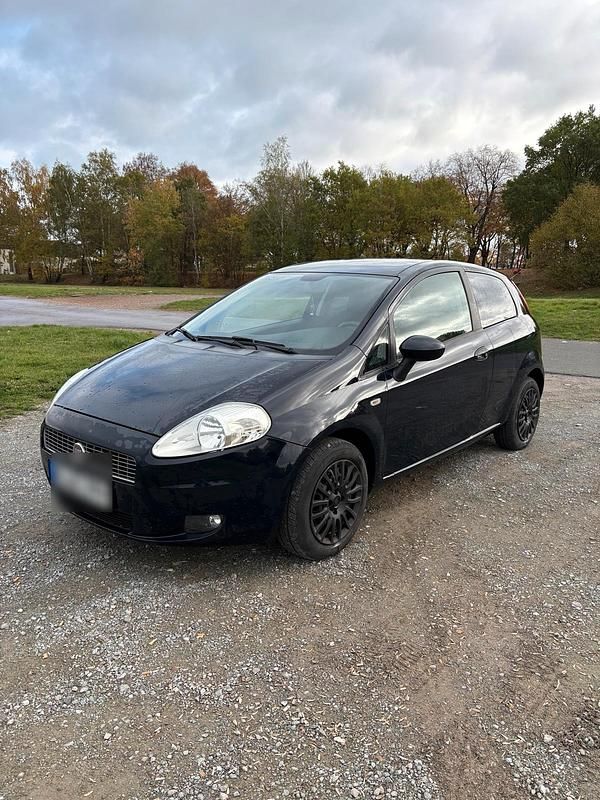 Blau Gebraucht 2009 Fiat Punto Kleinwagen | 1.600 € (Fairer Preis) - Bild 1/4