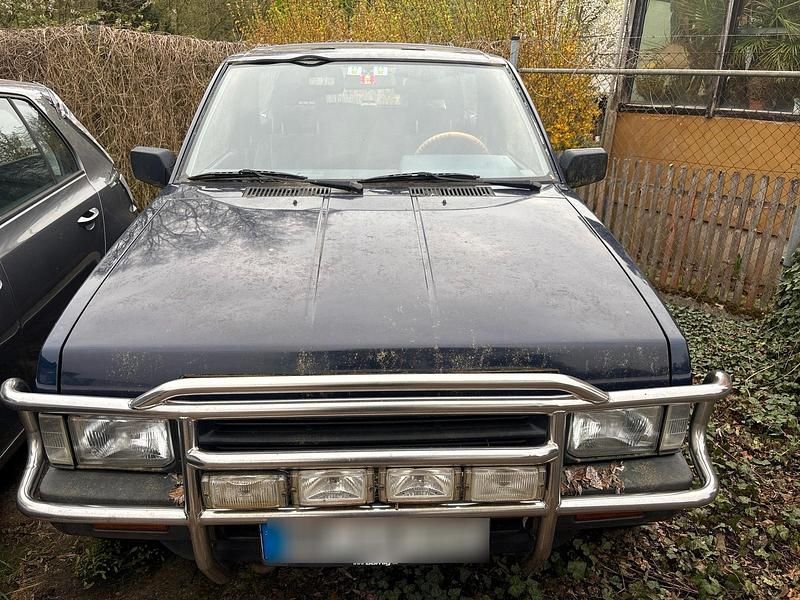 Gebraucht Nissan Terrano 148 PS (108 kW) 1990 Blau SUV