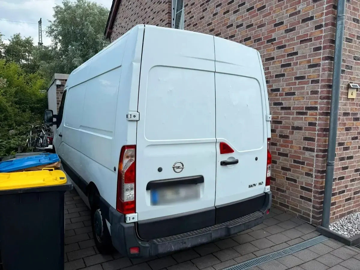 Gebraucht Opel Movano 110 PS (80 kW) 2015 Weiß Van / Kleinbus