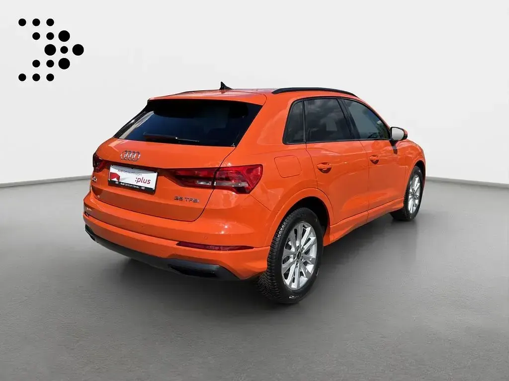 Gebraucht Audi Q3 Advanced Plus 150 PS (110 kW) 2023 Orange SUV