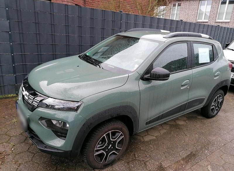 Gebraucht Dacia Spring 33 kW (45 PS) 2023 Grün Kleinwagen