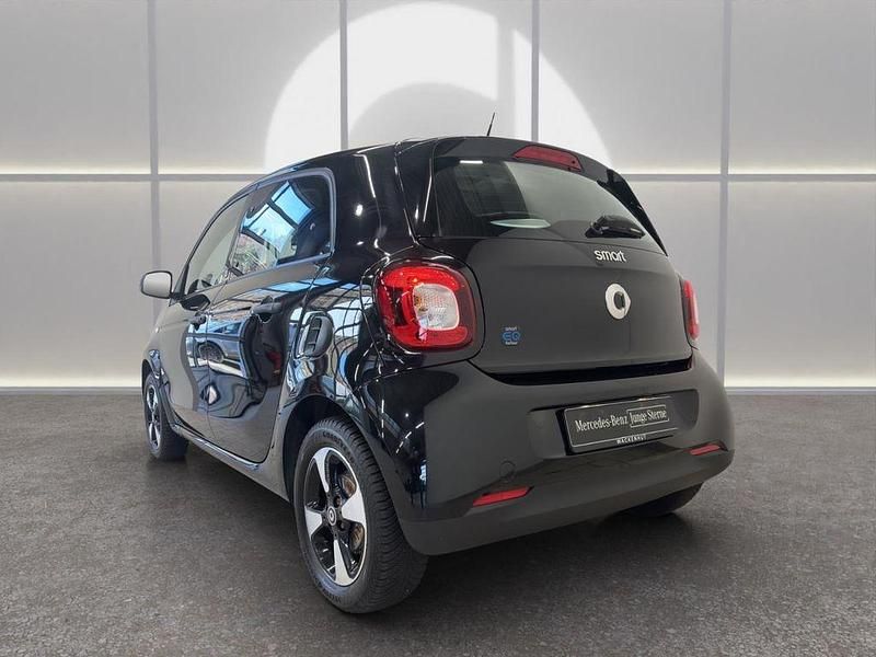 Gebraucht Smart ForFour Electric Drive Passion 60 kW (82 PS) 2021 Schwarz Limousine