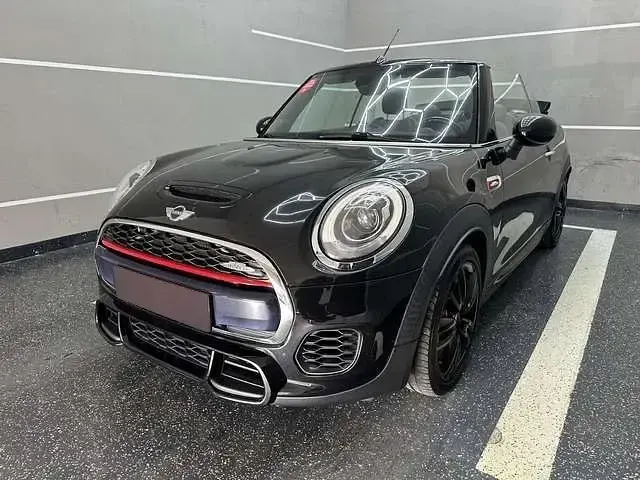 Gebraucht Mini John Cooper Works 231 PS (169 kW) 2018 Metallic Kleinwagen