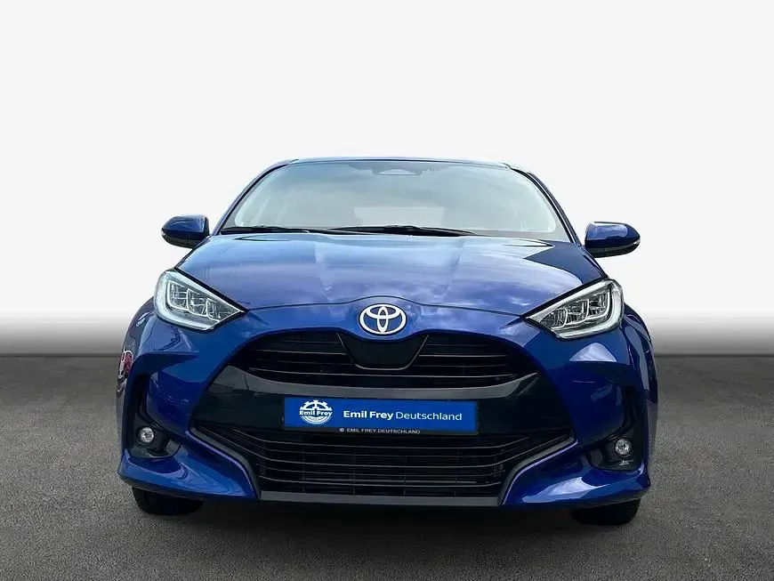 Gebraucht Toyota Yaris Hybrid Team 92 PS (67 kW) 2024 Blau Limousine
