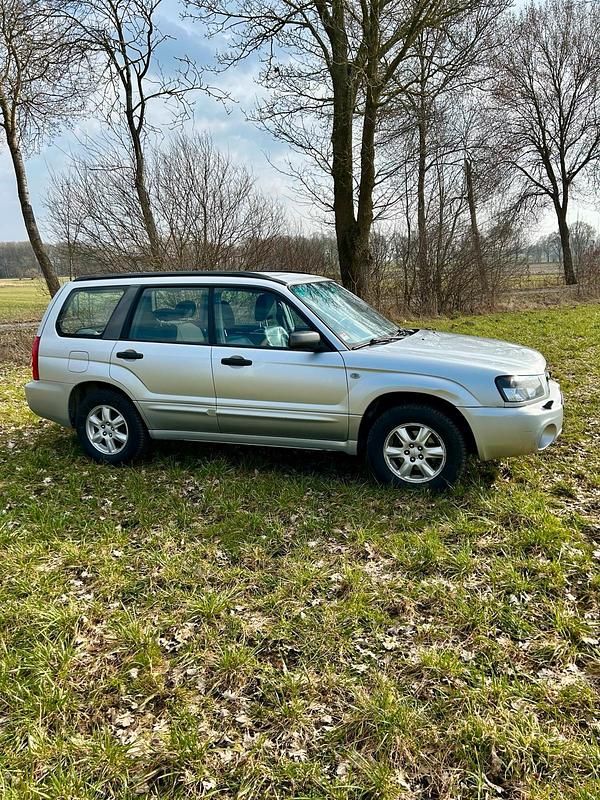 Gebraucht Subaru Forester 125 PS (91 kW) 2005 Grau SUV
