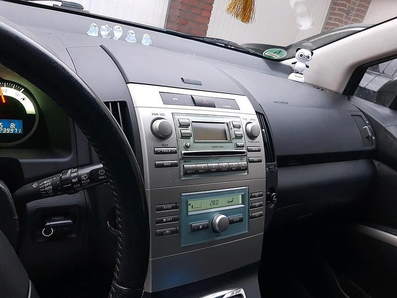 Gebraucht Toyota Corolla Verso 130 PS (95 kW) 2007 Schwarz Van / Kleinbus