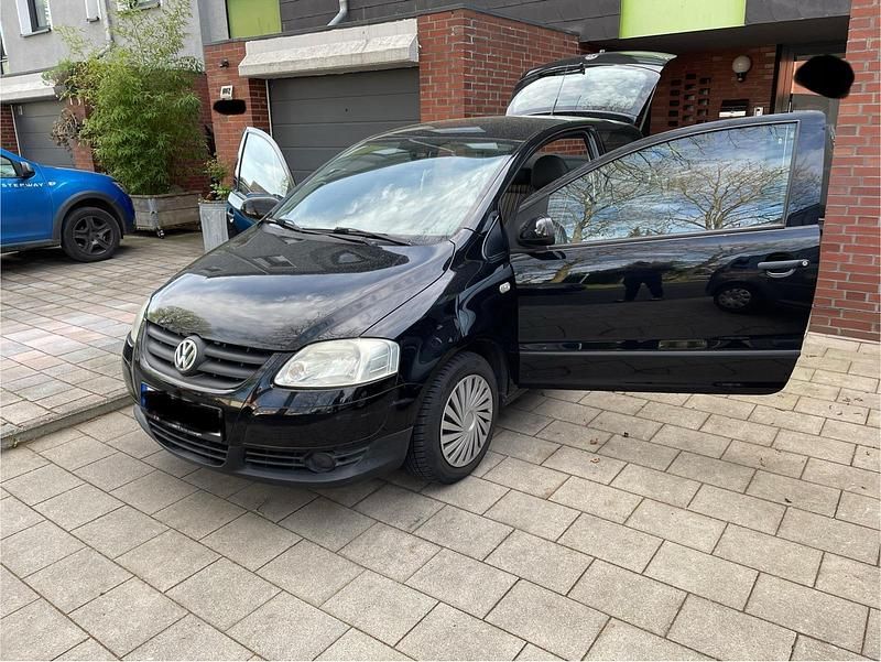 Usata VW Fox 55 CV (40 kW) 2008 Nero Utilitaria