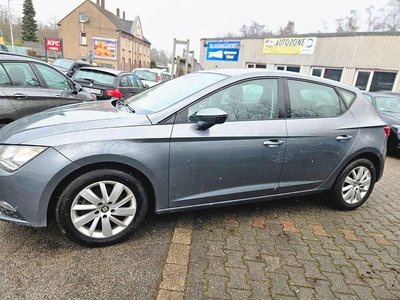 Gebraucht Seat Leon Reference 105 PS (77 kW) 2013 D grau/monsungrau/pirineos gre Limousine