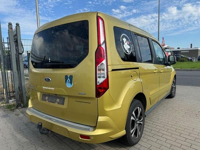 Gebraucht Ford Tourneo Connect Titanium 150 PS (110 kW) 2014 Gelb Van / Kleinbus