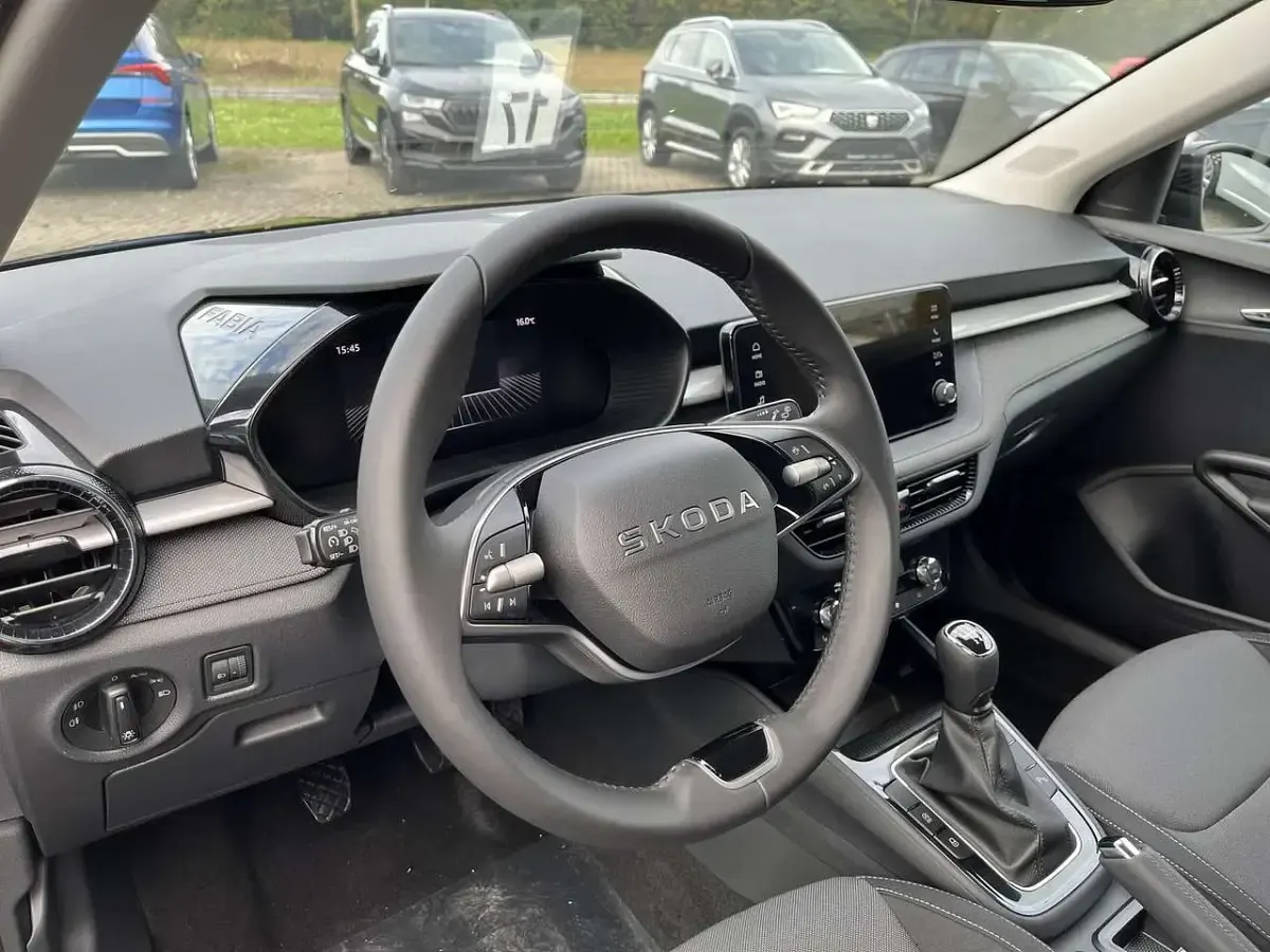 Neu Skoda Fabia Selection 116 PS (85 kW) 2025 Blackmagic perleffekt Kleinwagen