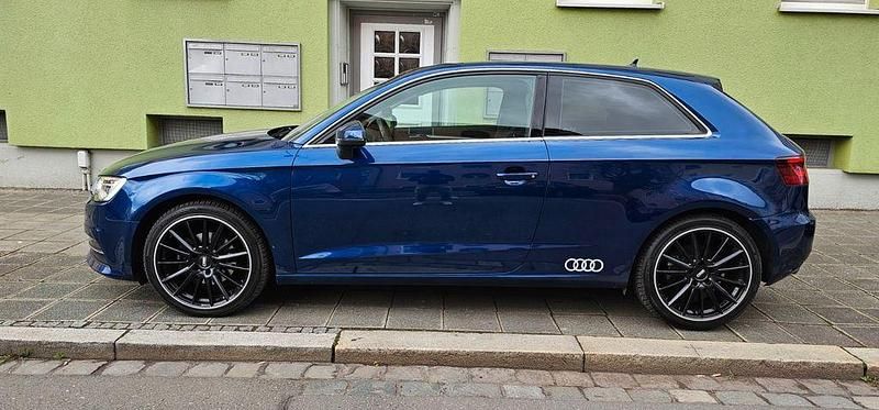 Gebraucht Audi A3 Ambition 150 PS (110 kW) 2013 Blau Limousine
