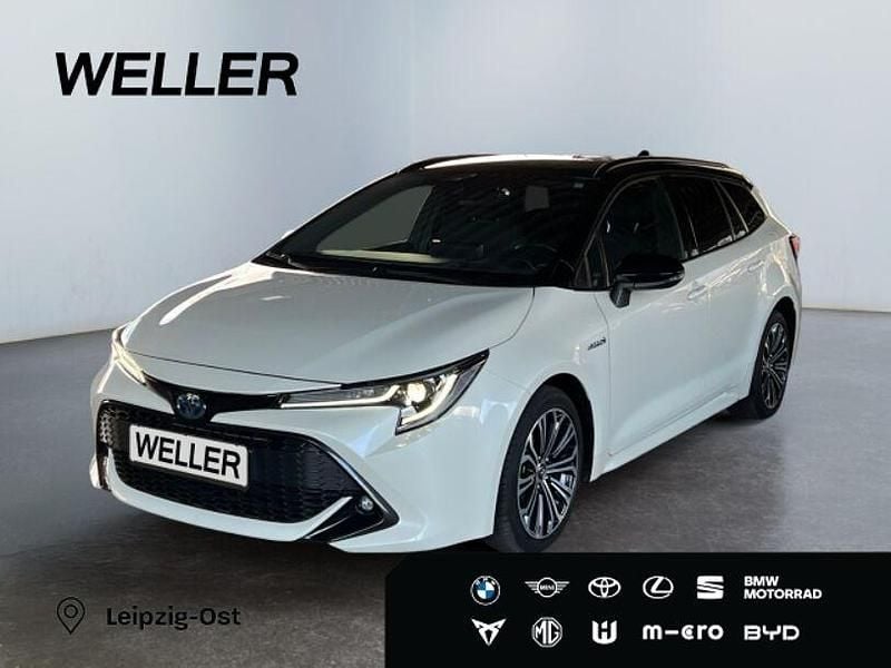 Weiss Gebraucht 2020 Toyota Corolla Team Kombi | 21.790 € (Fairer Preis) - Bild 1/3