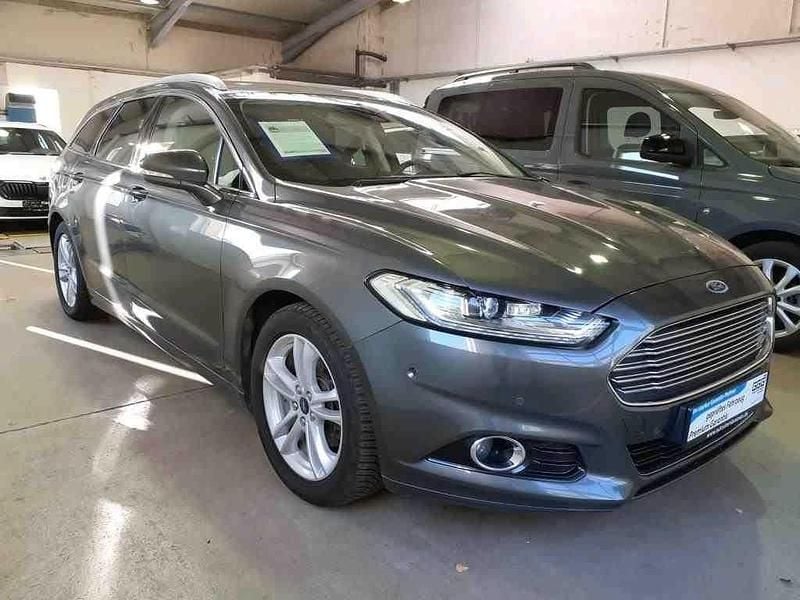 Gebraucht Ford Mondeo Titanium 165 PS (121 kW) 2019 Braun Kombi
