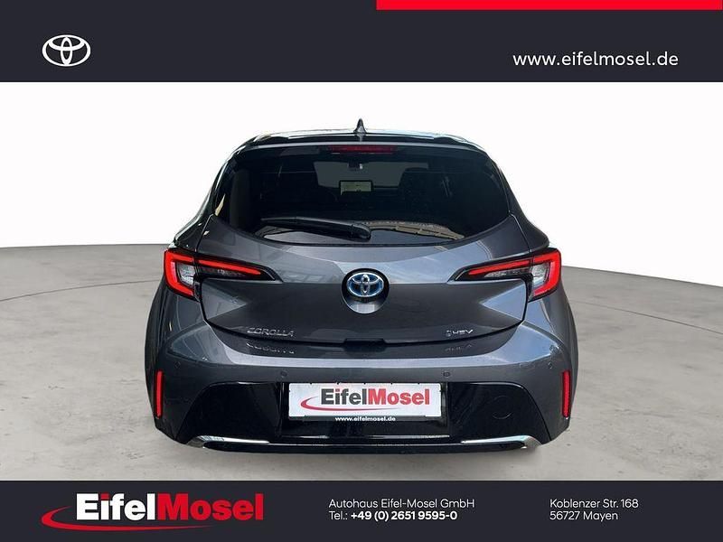 Neu Toyota Corolla Hybrid 196 PS (144 kW) 2025 Grau Limousine
