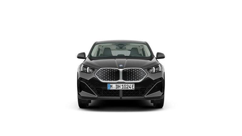 Neu BMW iX2 150 kW (204 PS) 2026 Schwarz SUV