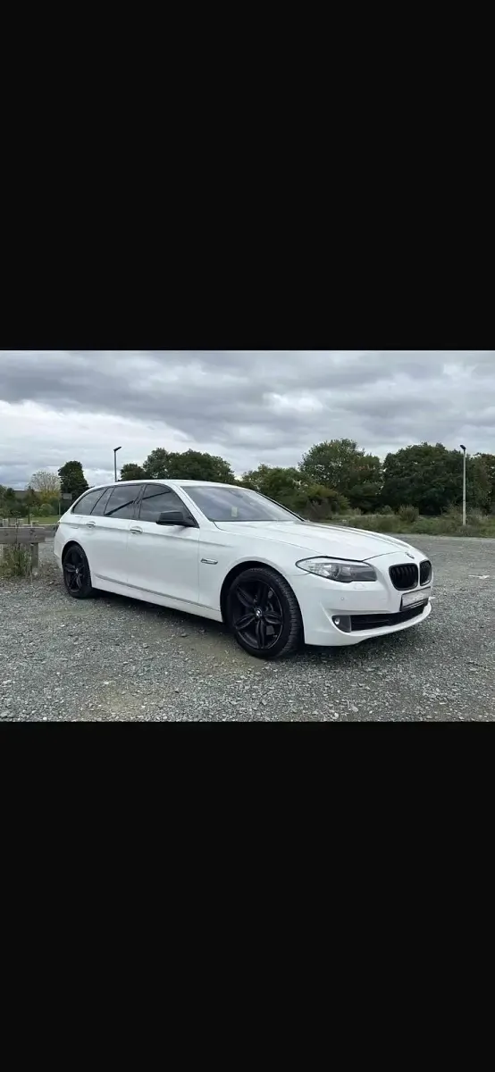 Gebraucht BMW 530 258 PS (189 kW) 2013 Weiß Kombi