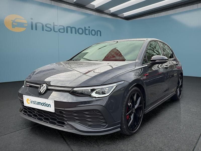 Grau Gebraucht 2022 VW Golf VIII GTI Kleinwagen | 30.649 € (Guter Preis) - Bild 1/4