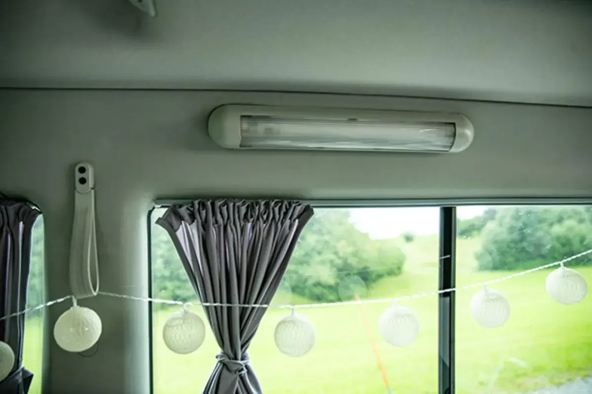 Gebraucht VW Multivan 151 PS (111 kW) 2000 Rot Van / Kleinbus