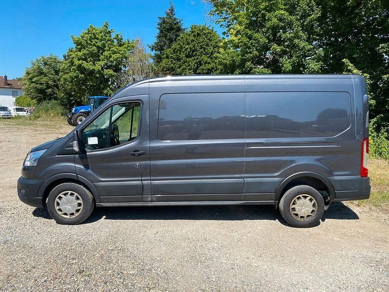 Gebraucht Ford Transit Trend 131 PS (96 kW) 2022 Van / Kleinbus